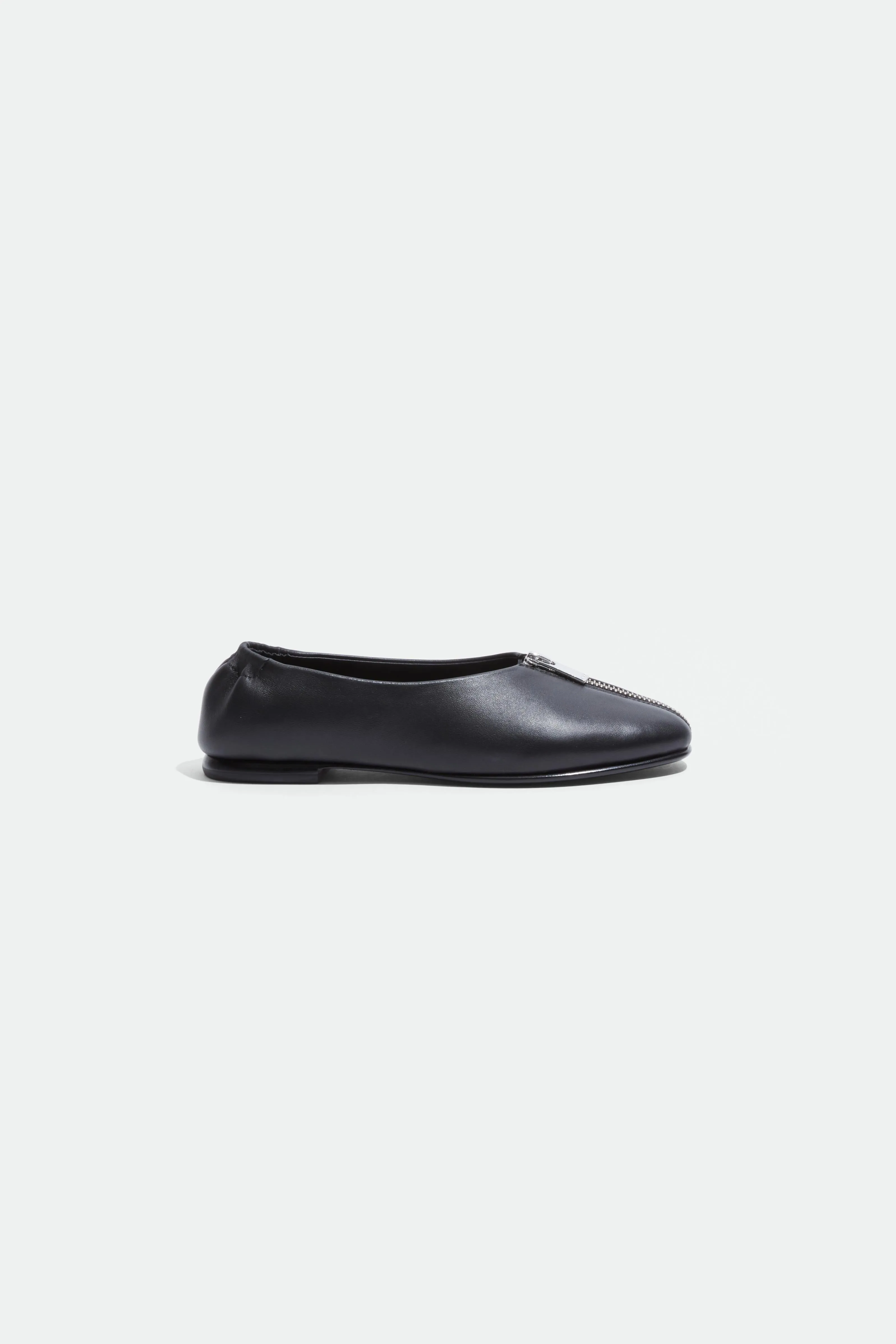 Eden Zipper Flat