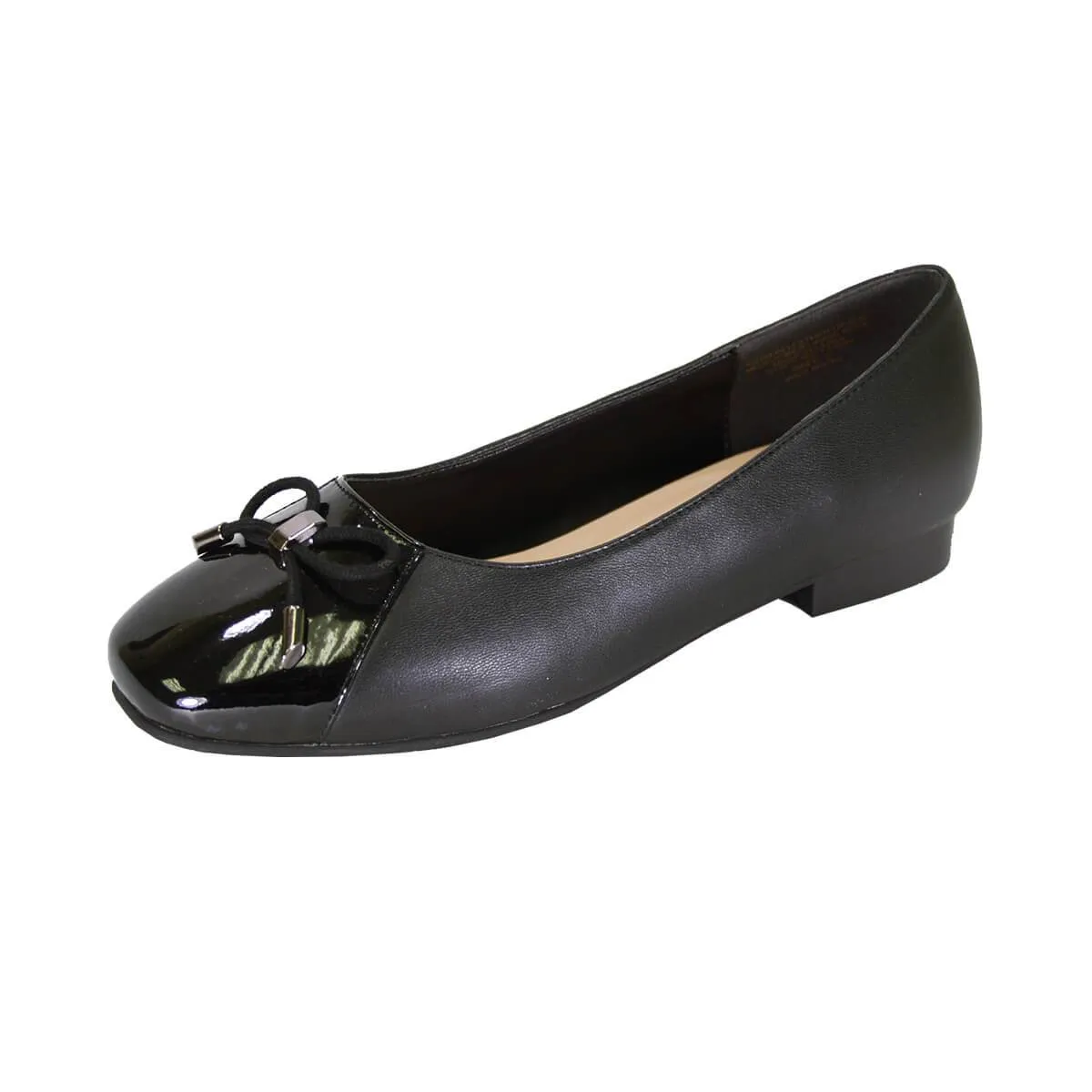 PEERAGE Jayden Women's Wide Width Leather Flats