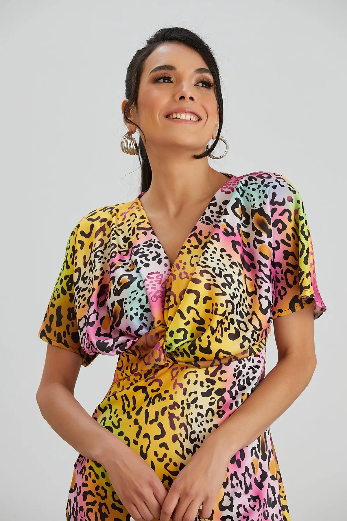 Twist Midi Dress in Pink Leopard print