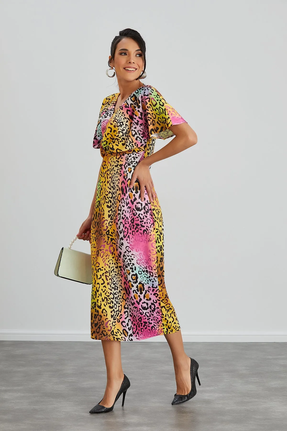 Twist Midi Dress in Pink Leopard print