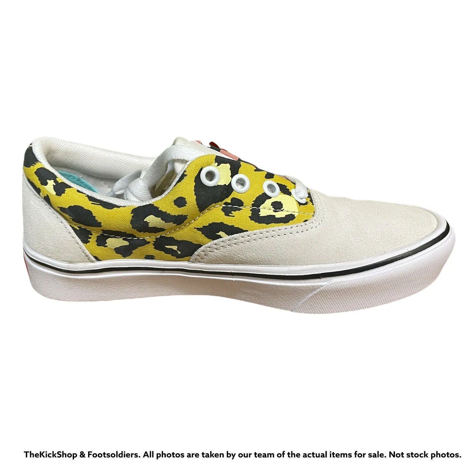 VN0A3WM91PC1 VANS Comfycush Era Mixed Media (White) Men Size 6 | Women Size 7.5